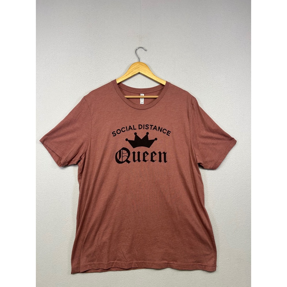 Quarantine Humor Bella + Canvas Women 2XL Mauve Social Distance Queen T-Shirt